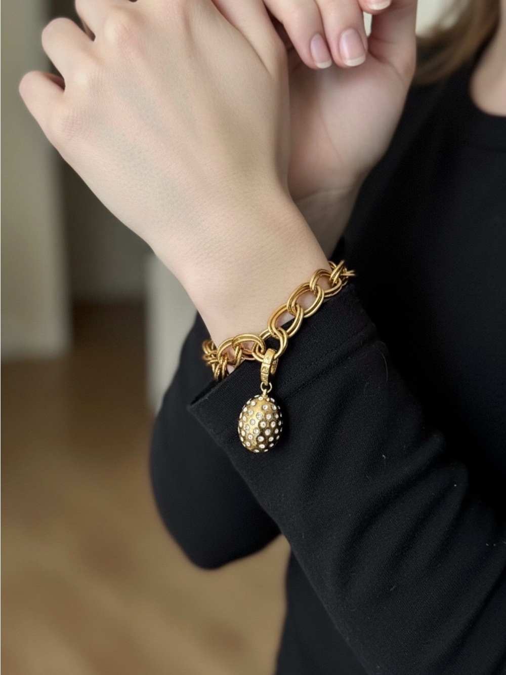 Spartina 449 Gold Link Charm Bracelet with Pearl-Studded Orb